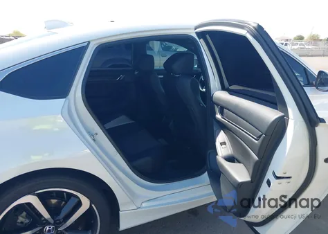 2018 Honda Accord Sport z USA, uszkodzony, nr VIN 1HGCV1F30JA172094